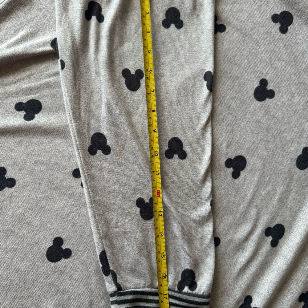 Disney Gray and Black Mickey Mouse Women's Top XXL - Picture 8 of 9